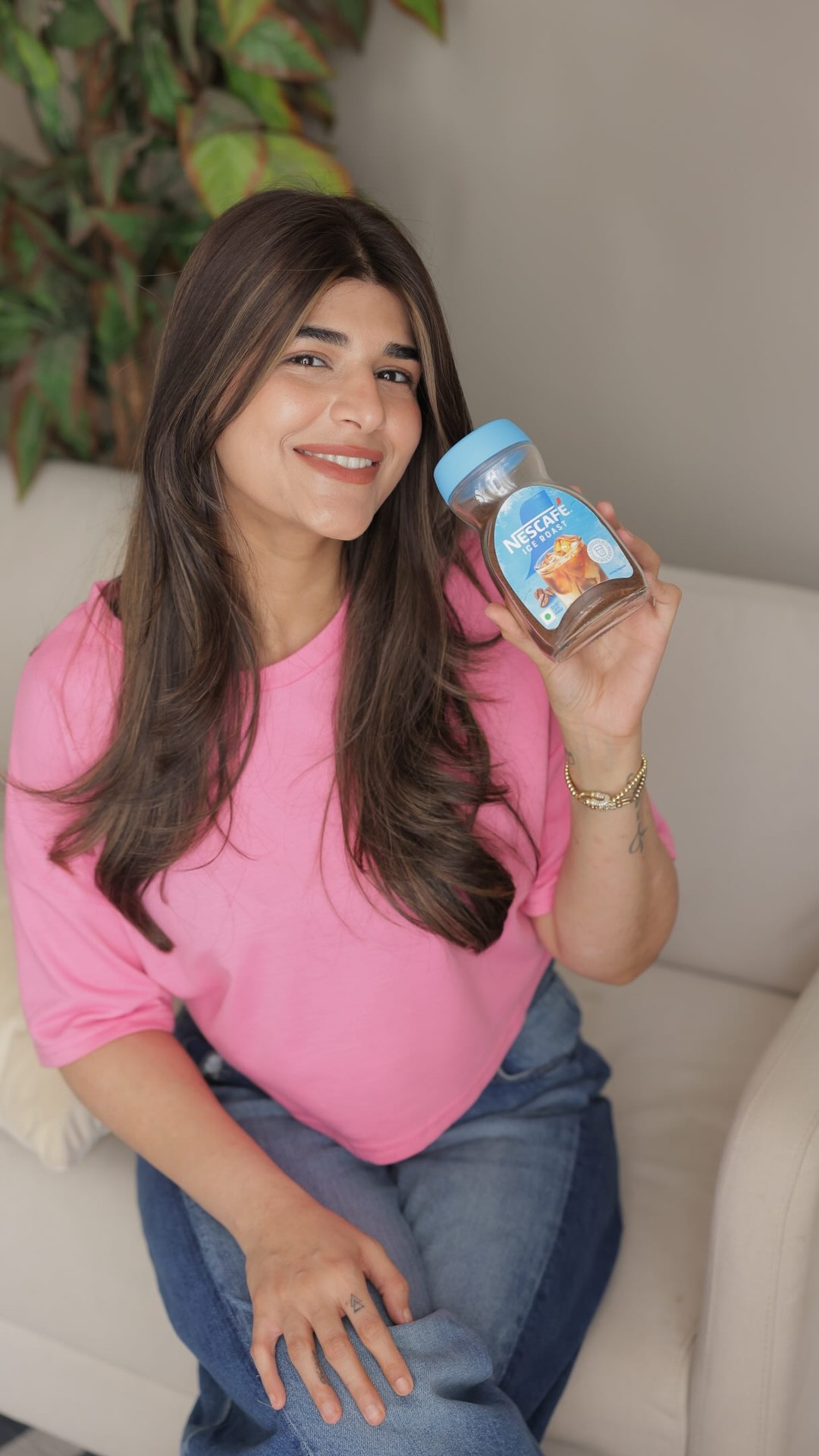 NESCAFÉ Facebook ad: Lazy girl iced coffee but make it actually…