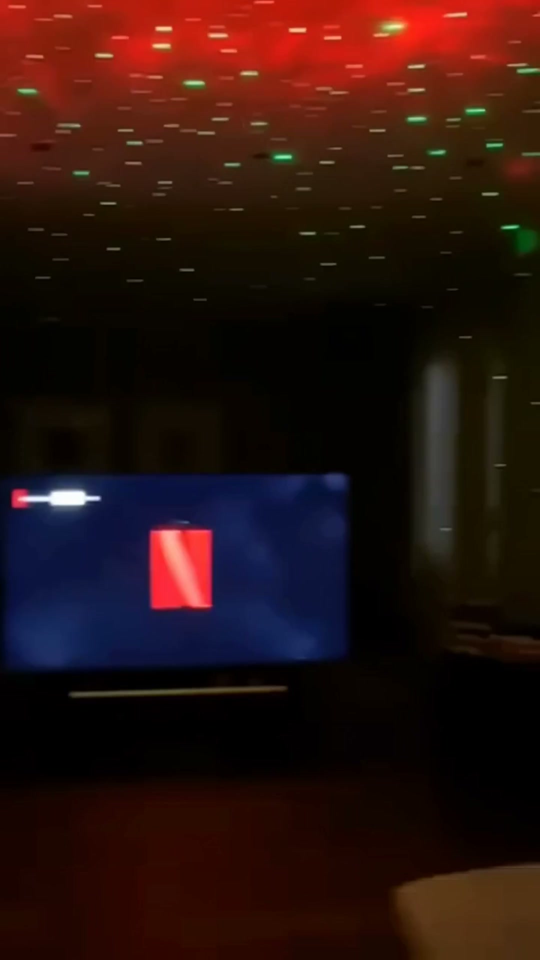 Netscroll Facebook ad: Doživite vesolje z AstronautLamp!