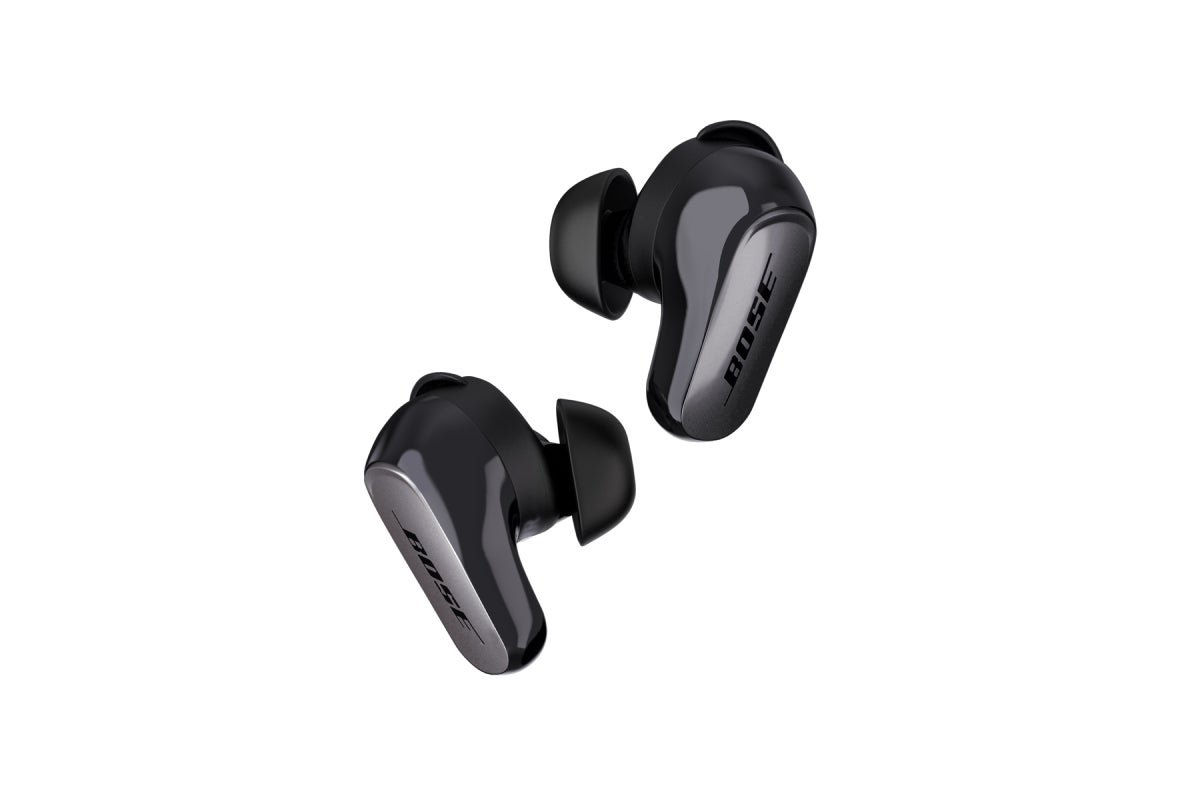 Kogan.com Facebook ad: Find your new headphones at Kogan.com now, to…