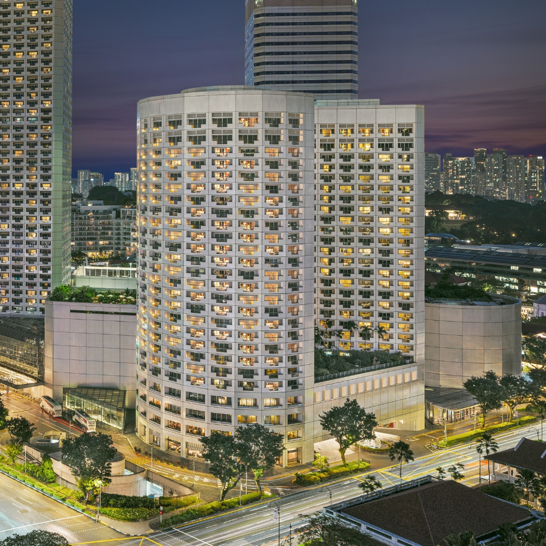 Fairmont Singapore Facebook ad