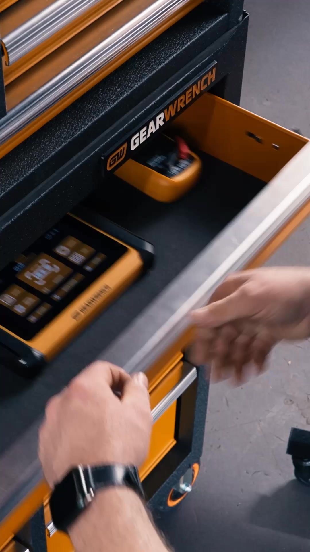 GEARWRENCH Tools Facebook ad from Apr 23, 2026