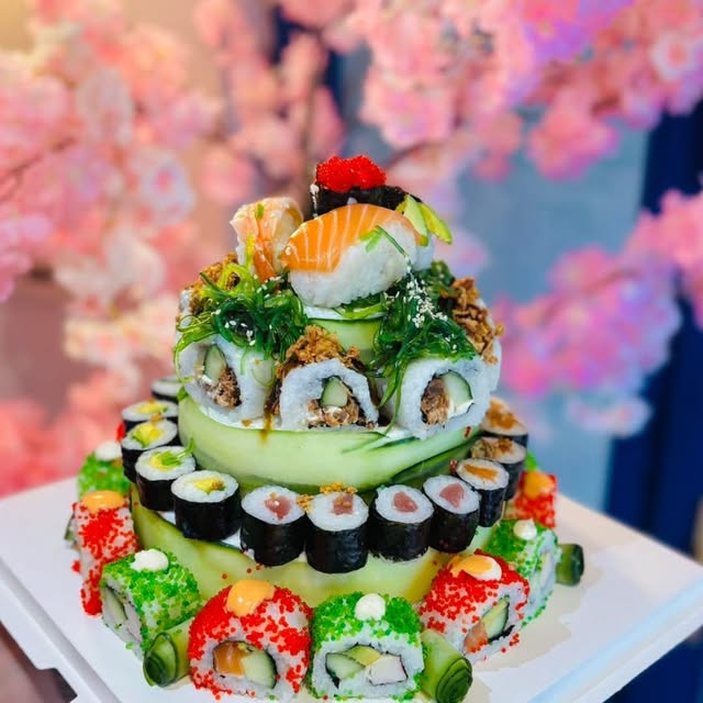 Bacha Sushi Shop Facebook ad: Ünnepelj stílusosan, Bacha Sushi Torta különlegesség!