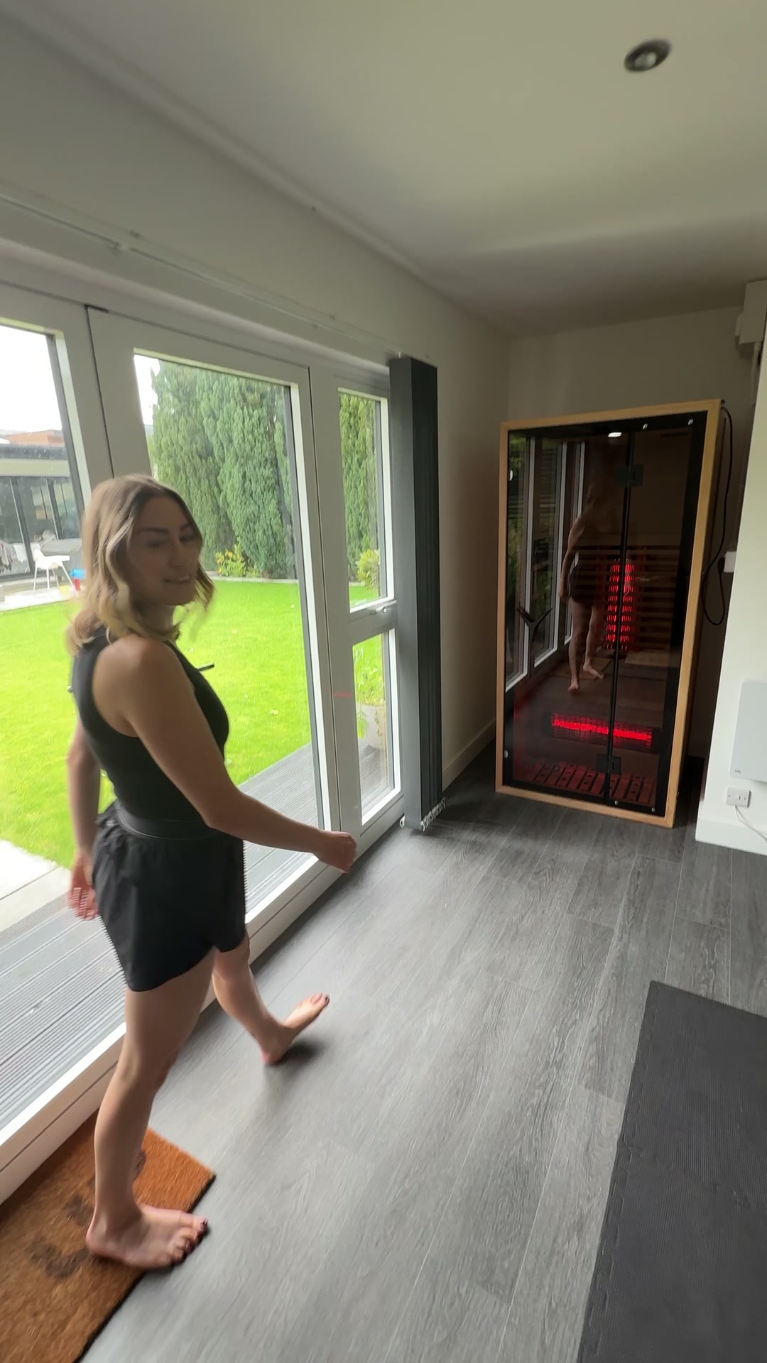 MyoMaster Facebook ad: Your new home sauna