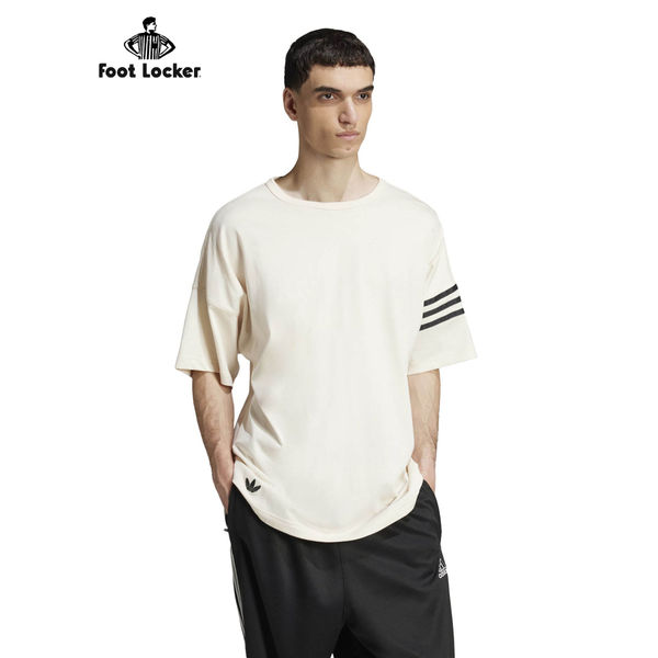 Foot Locker India Facebook ad
