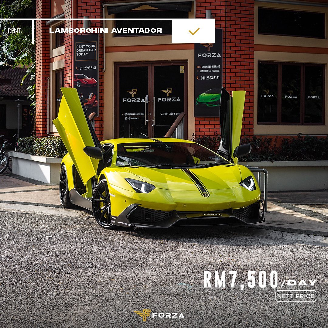 Forza Ad Facebook ad: Do you love or hate yellow cars?