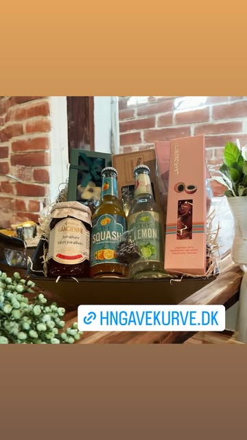 HN Gavekurve Facebook ad: Se Danmarks største udvalg af gavekurve til alle anledninger
