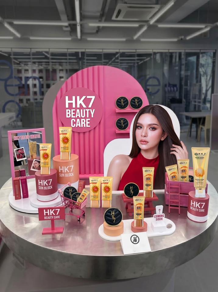 HK7 Facebook ad