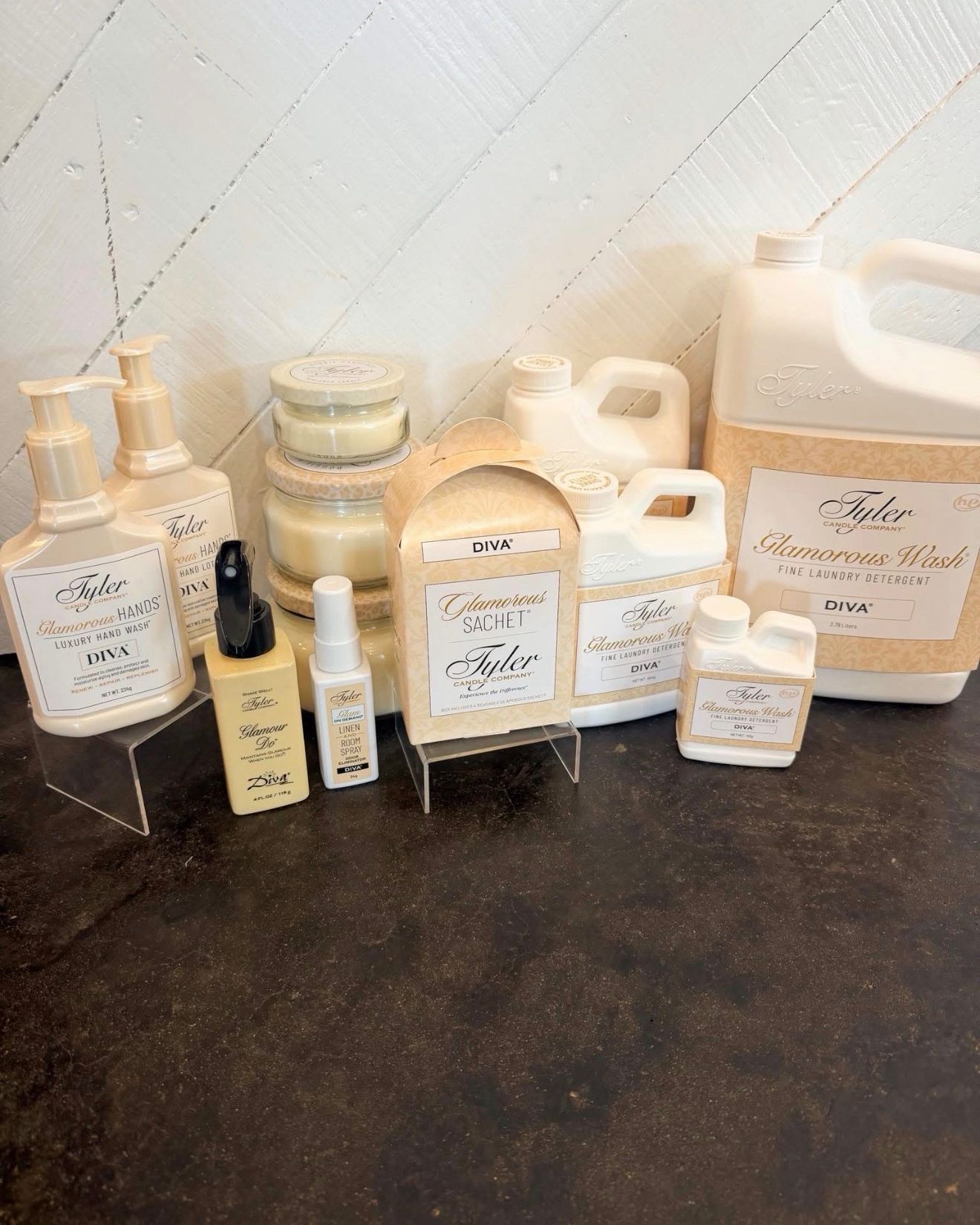 Cara's Boutique Facebook ad: Tyler Candle Company