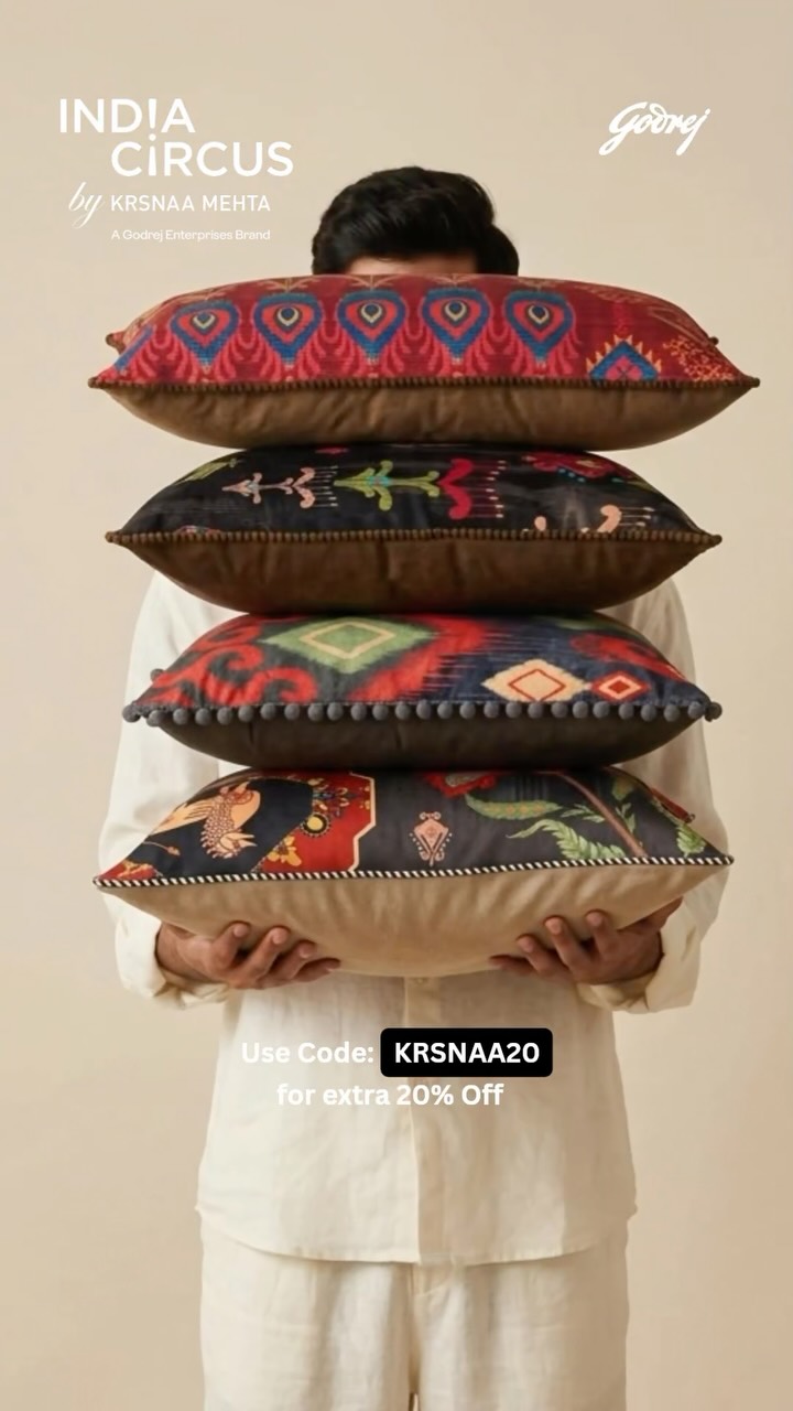 Krsnaa Mehta design Facebook ad: Here’s a drop of monsoon launches from us…