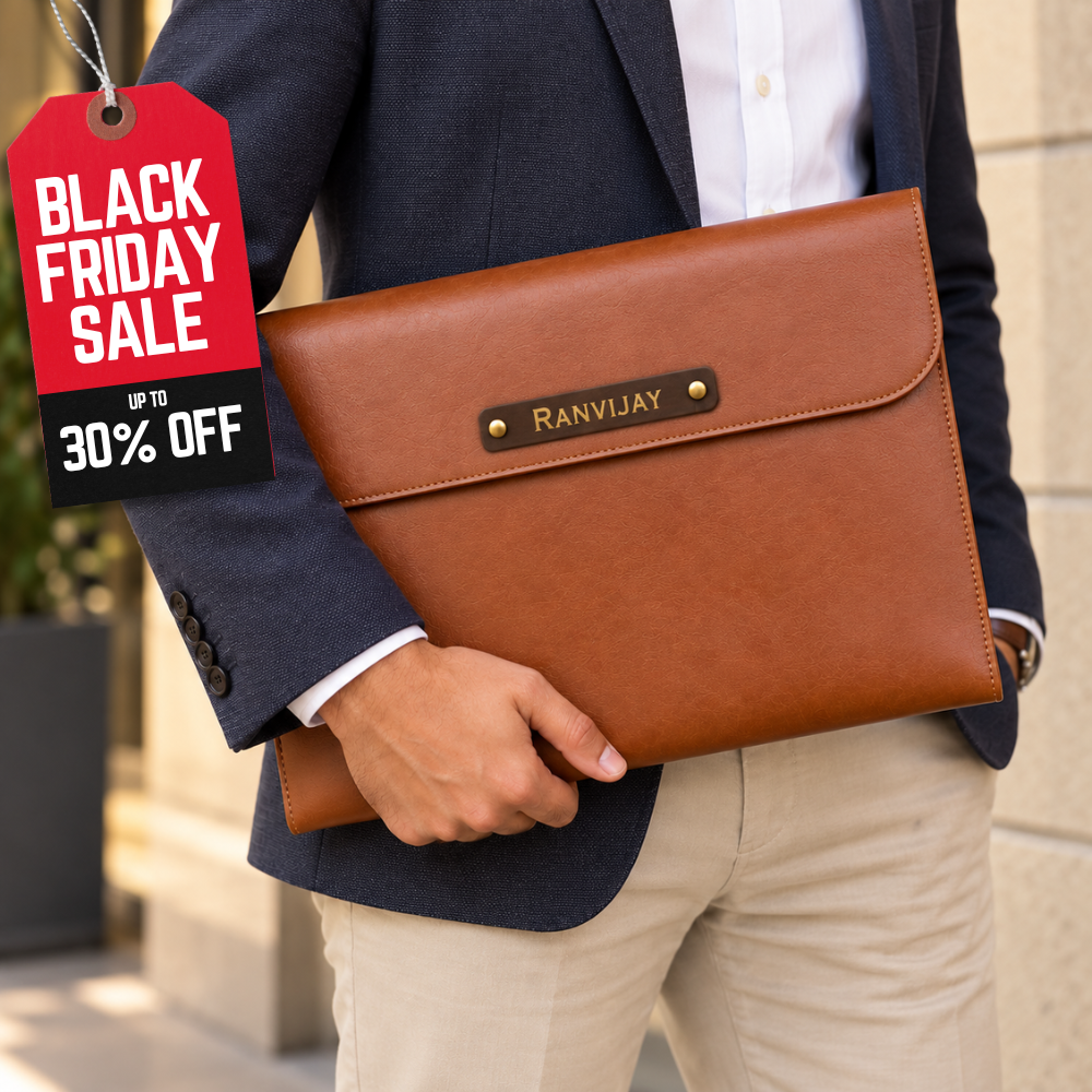 Nutcase Facebook ad: Early Black Friday Cyber Monday Sale is LIVE!