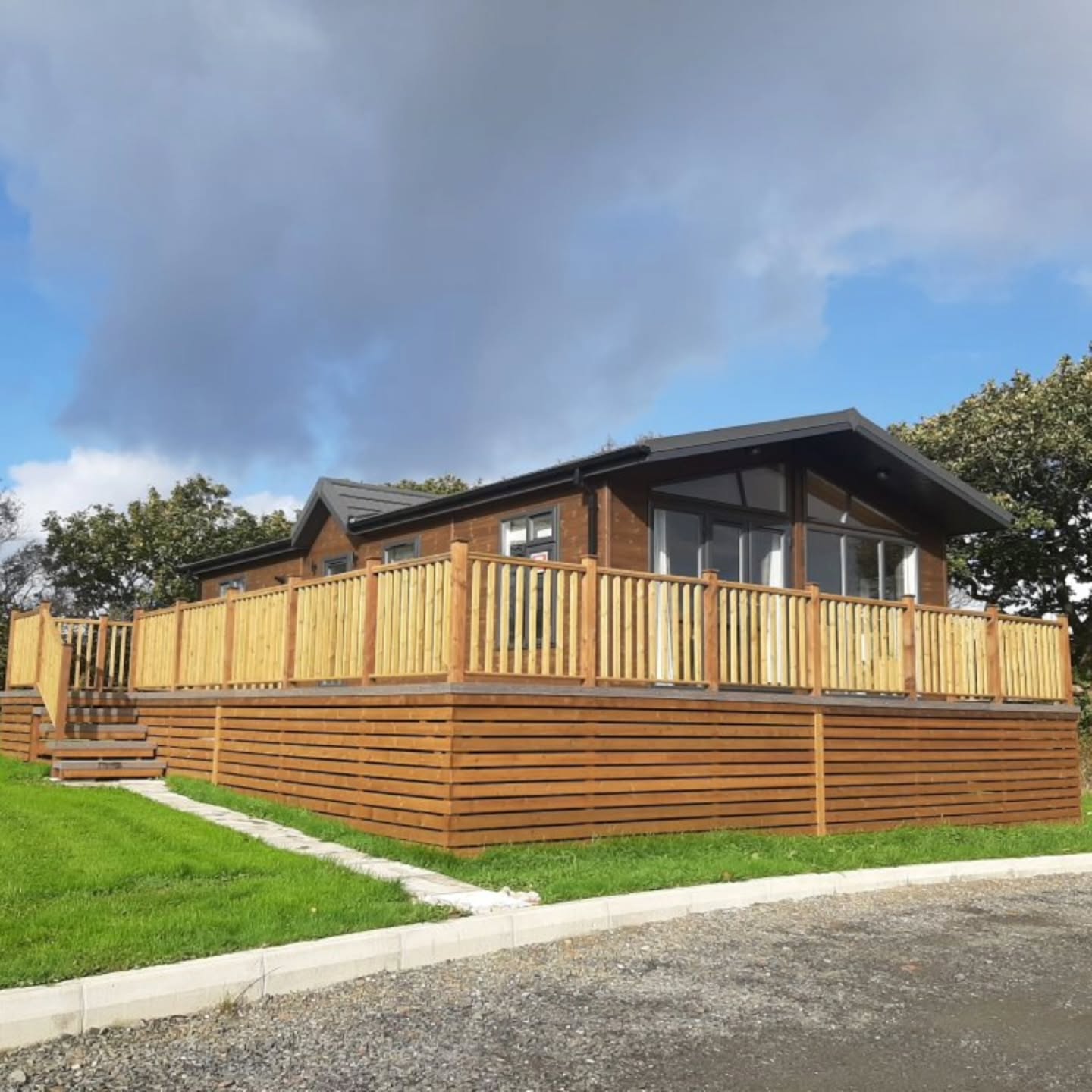 Explore Lodges Facebook ad