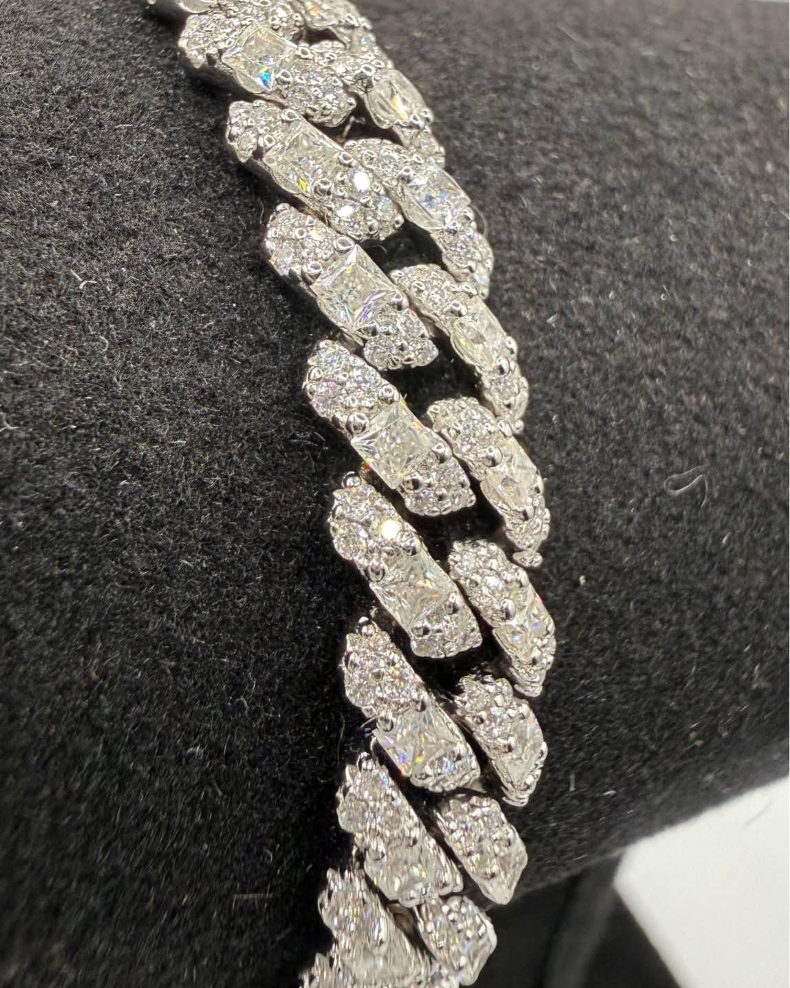 Stephanie Silva Facebook ad: 8.5mm 8 Princess Cut Moissanite Cuban Bracelet, Solid 925…