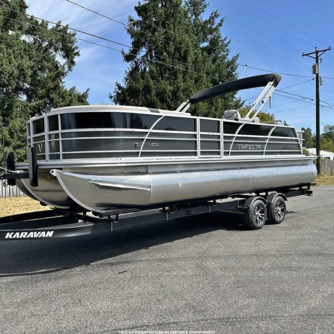 Boat Deal Canada Facebook ad