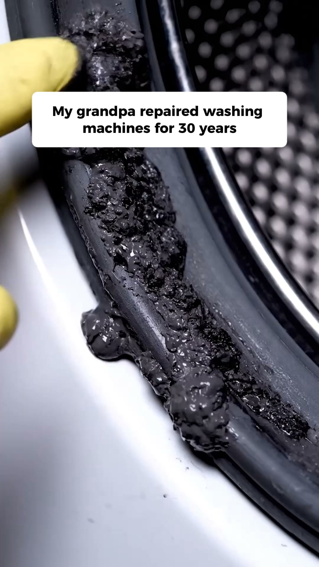 Mothers Earth Facebook ad: Try 30 Day Risk Free