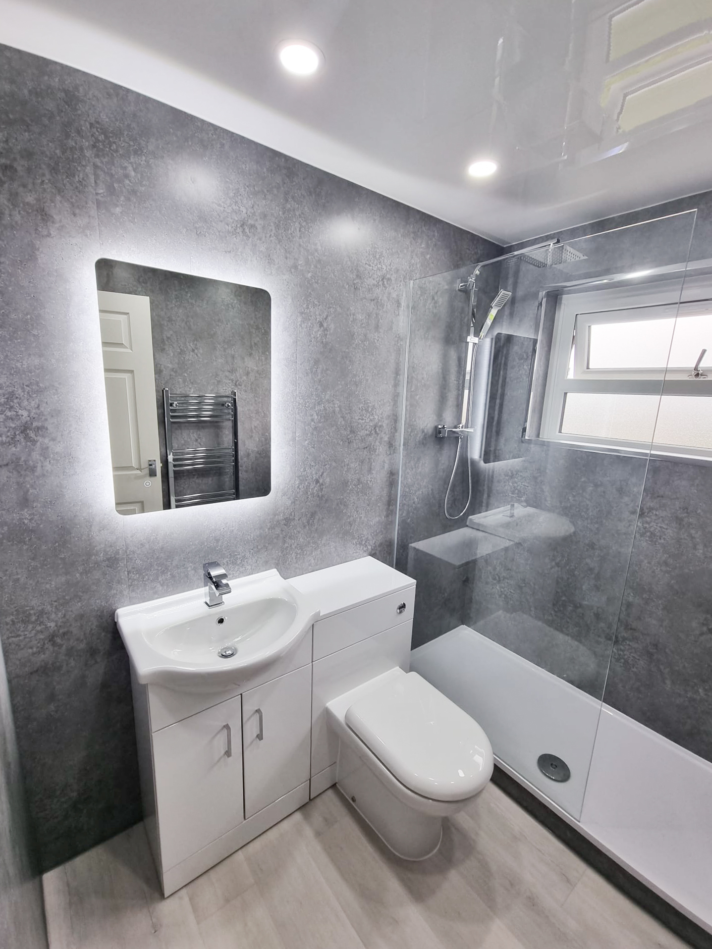 Bonnie Bathrooms Company Ltd Facebook ad: Quick bathroom renovation