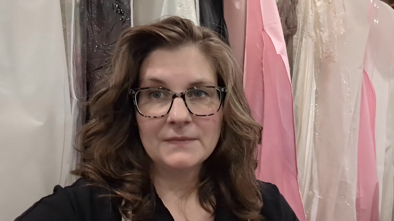 Anderson Alterations Academy Facebook ad: Turn Your Sewing Skills Into a Meaningful Career