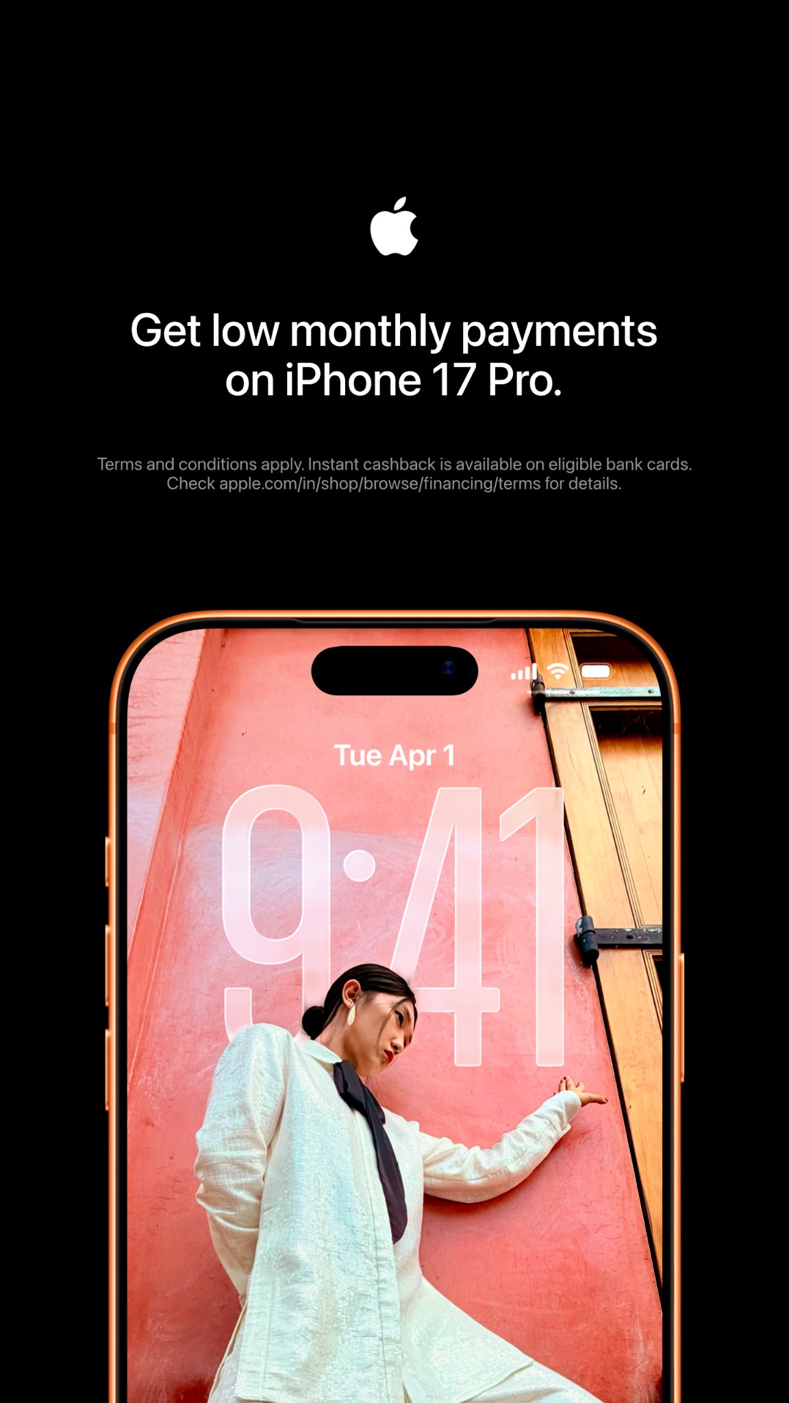 Apple Facebook ad