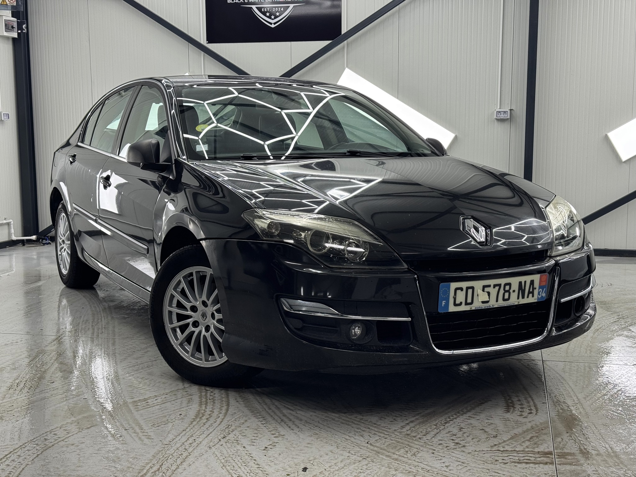 West Cars Auto - Rateautosh.ro Facebook ad