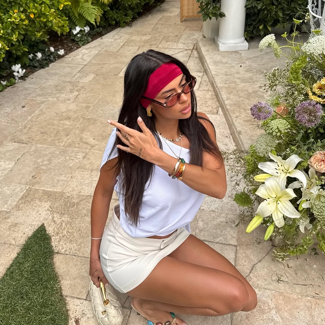 Fashion Nova Facebook ad