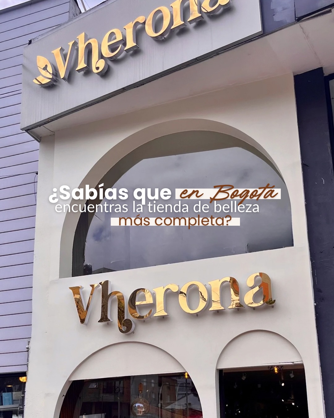 Vheronastore Facebook ad: Si estás en Bogotá y amas el maquillaje…