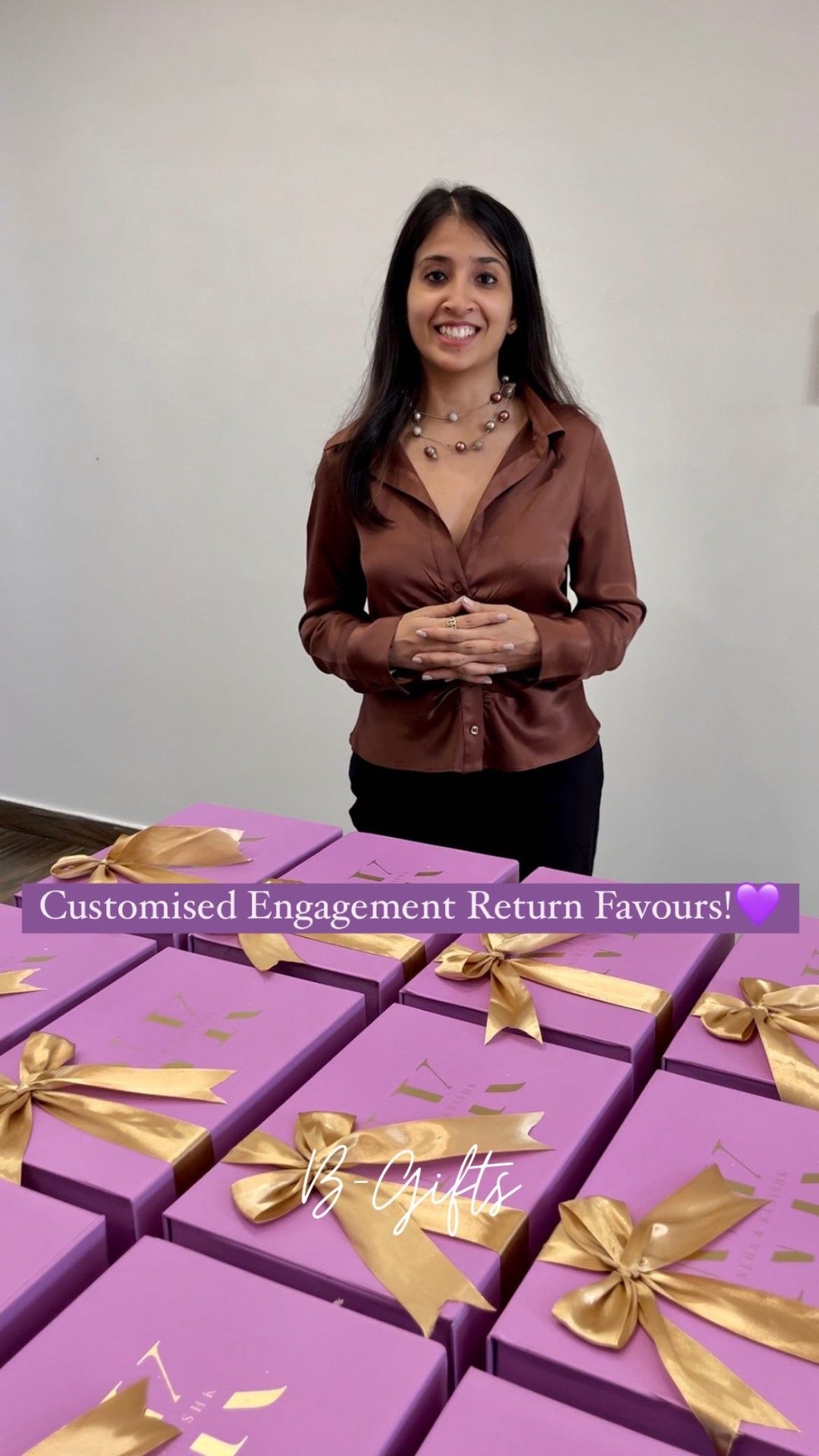 bgifts.co.in Facebook ad: Customised Return Favours for Engagement Function!