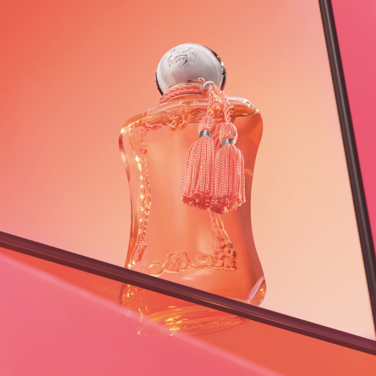 Miskanber Beauty Store Facebook ad