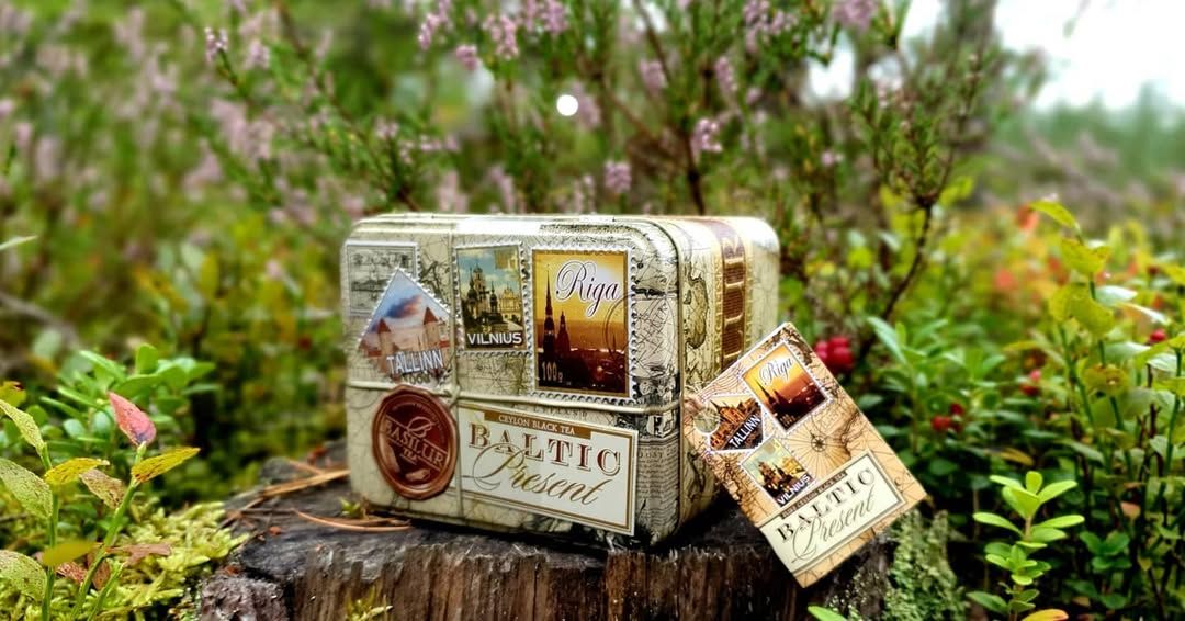 Basilur Tea Facebook ad: The perfect tea gift, inspired by the spirit…