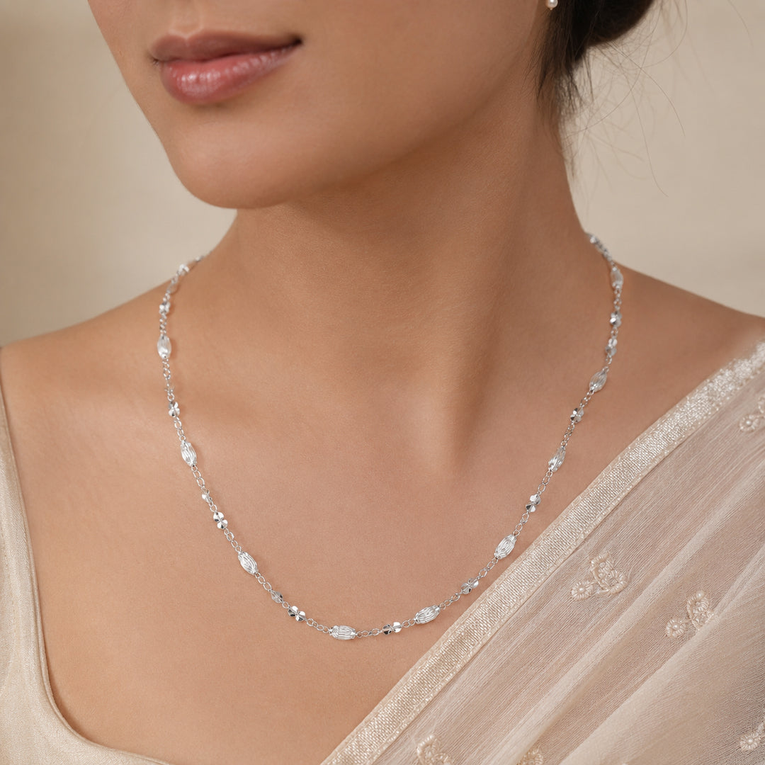 P.P. Jewellers Facebook ad: Complete every outfit with the elegance of silver.
