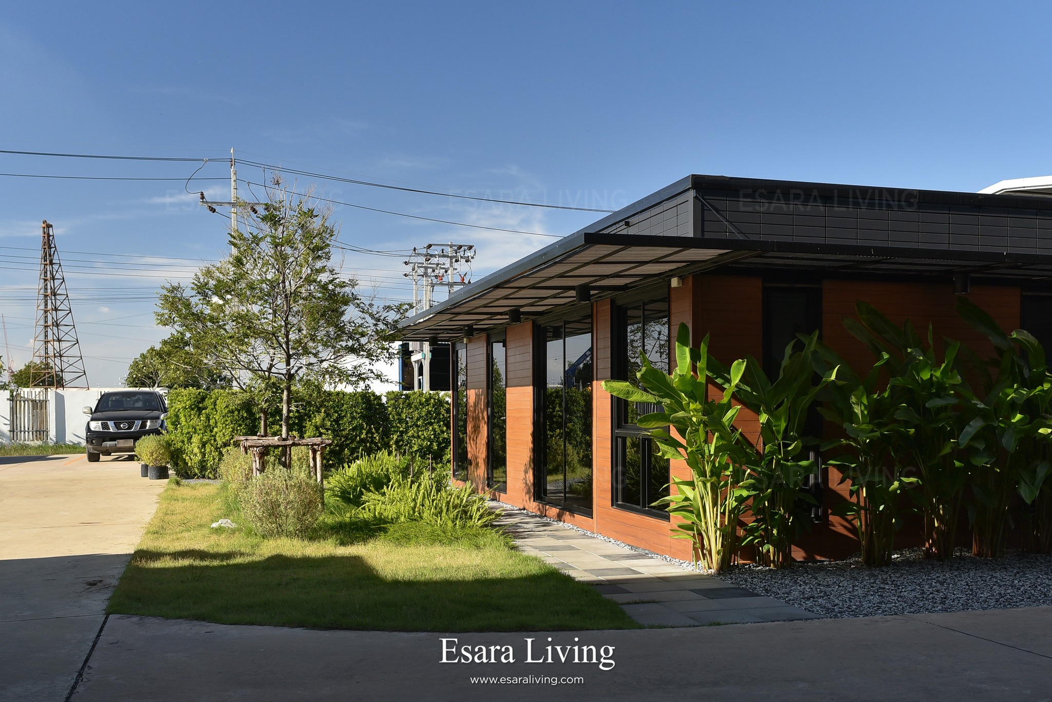 Esara Living บ้านสำเร็จรูป Facebook ad: เคสโรงงานย้ายพื้นที่ห้องประชุมเดิม…