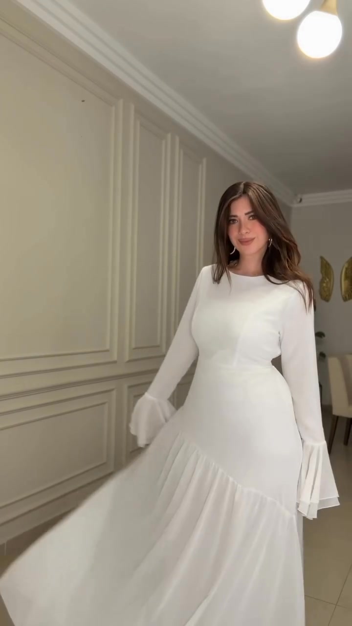 Special ملابس Facebook ad: فساتين شيفون سواريه راقية