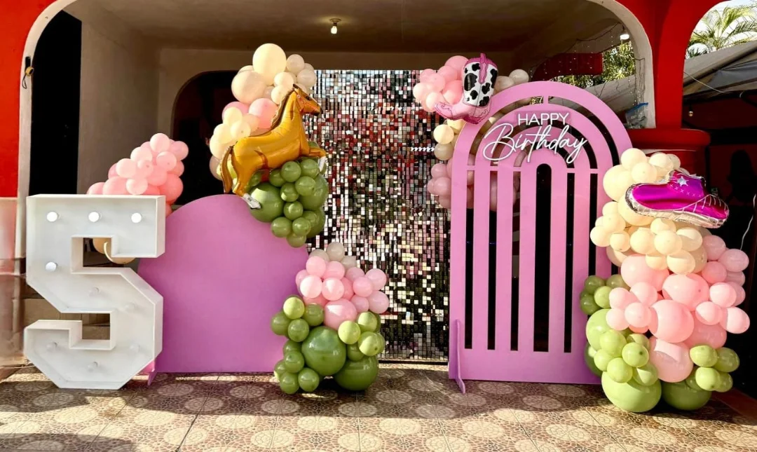 Alegra Flores Globos y Mas Facebook ad