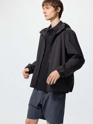 Uniqlo India Facebook ad
