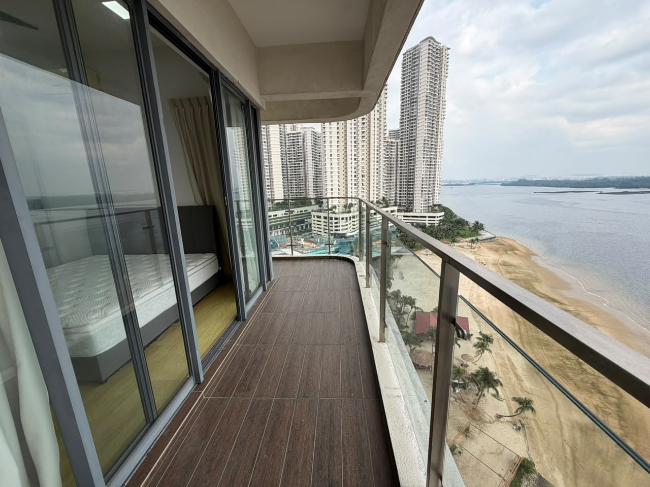 PropNex Malaysia - Marco 小周 Facebook ad: Cheap! Cheap! Cheappp!