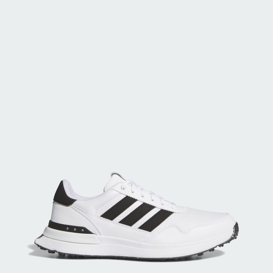 adidas Facebook ad