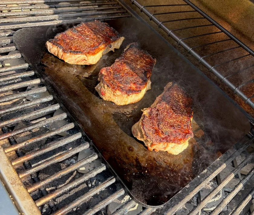 Baking Steel Facebook ad: The Best Way To Sear A Steak On Your Grill