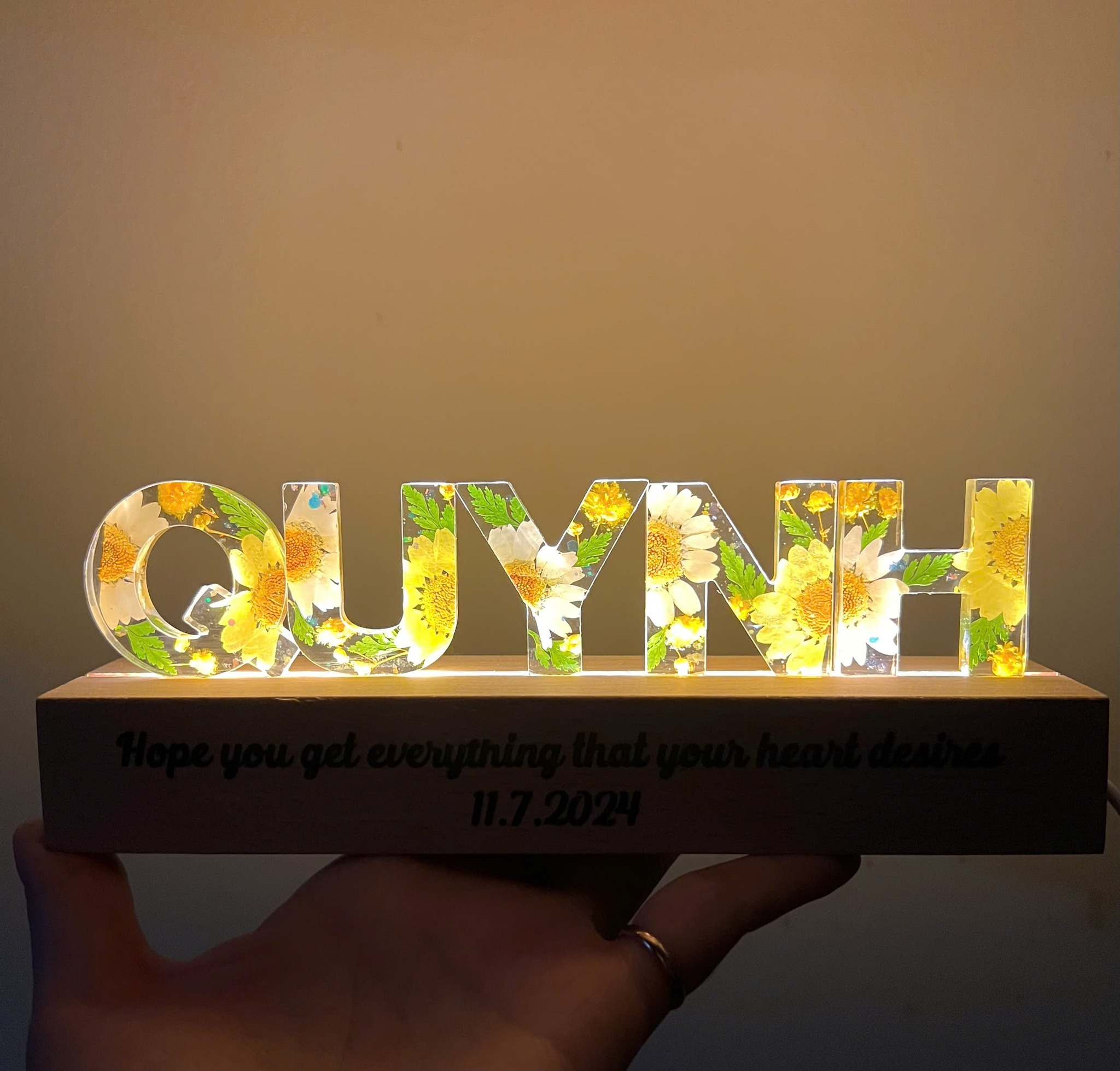 VeryMe”s - quà tặng ĐỘC ĐẸP LẠ Facebook ad