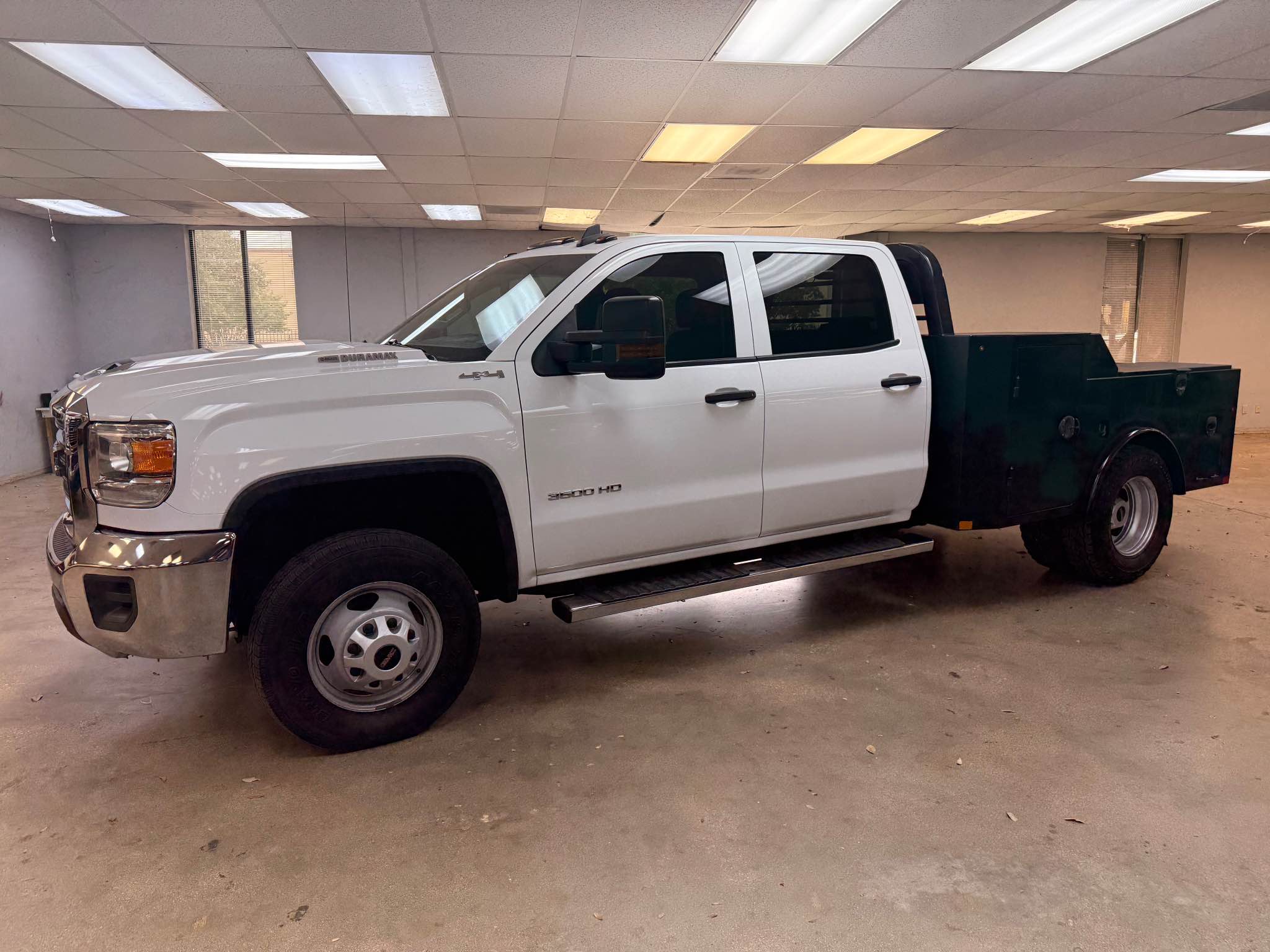 Jerry Carlile Facebook ad: 2019 GMC Sierra 3500 HD Crew Cab · Work Truck Pickup 4D 8 ft