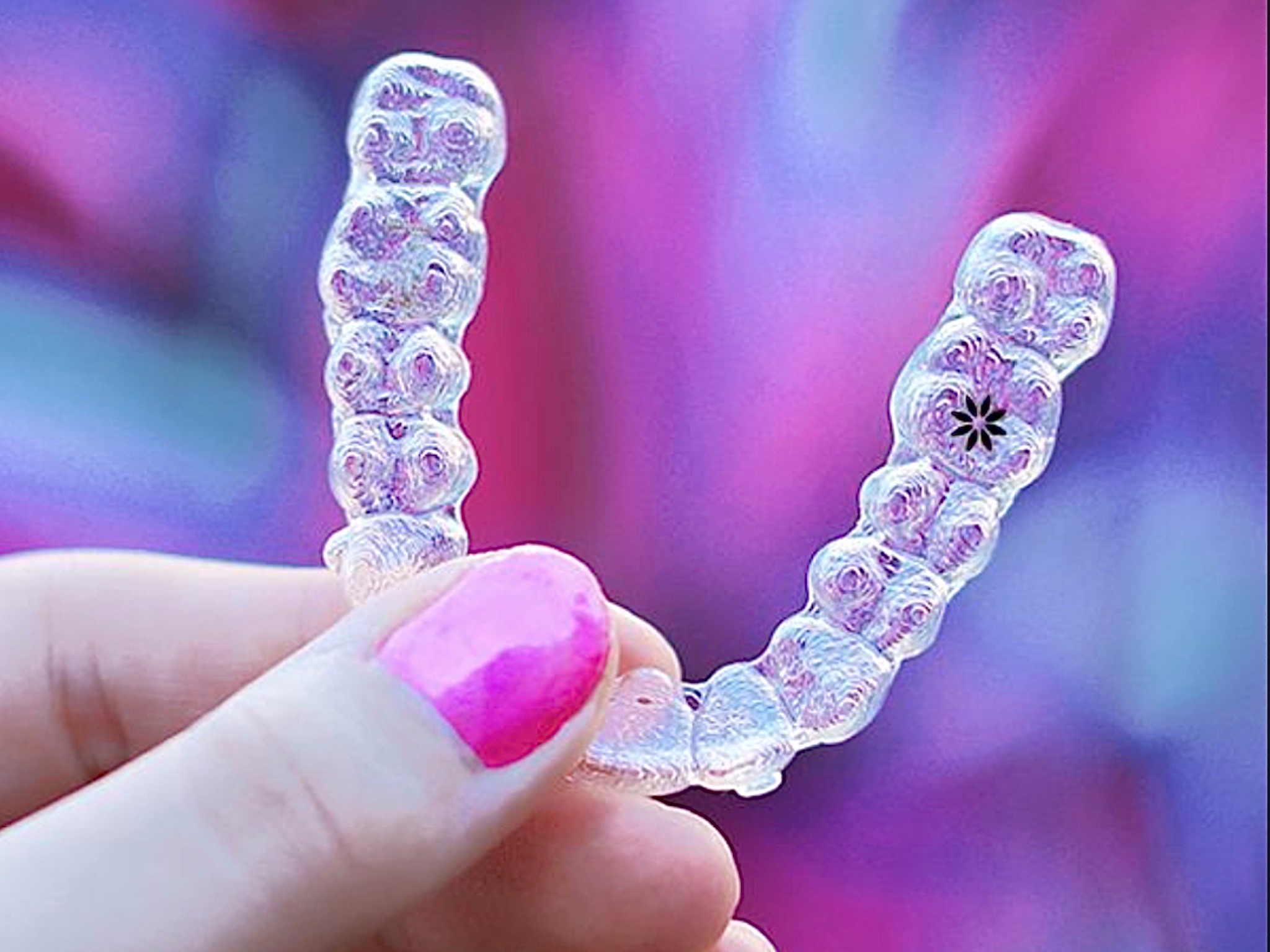 Braceland Invisalign Facebook ad: Braceland Invisalign in Oldenzaal en Losser. Ook voor…