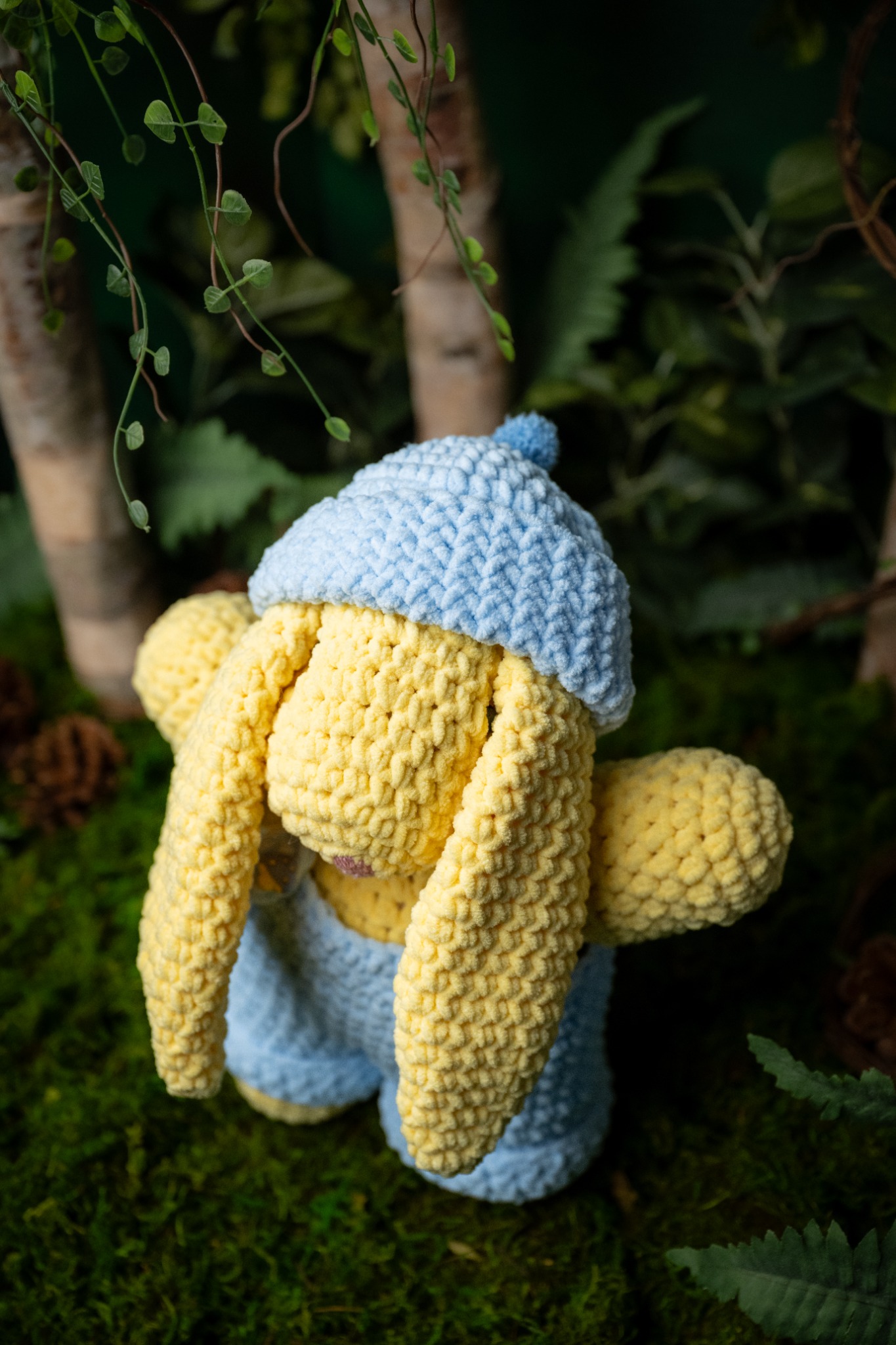 Lion Brand Yarn Facebook ad