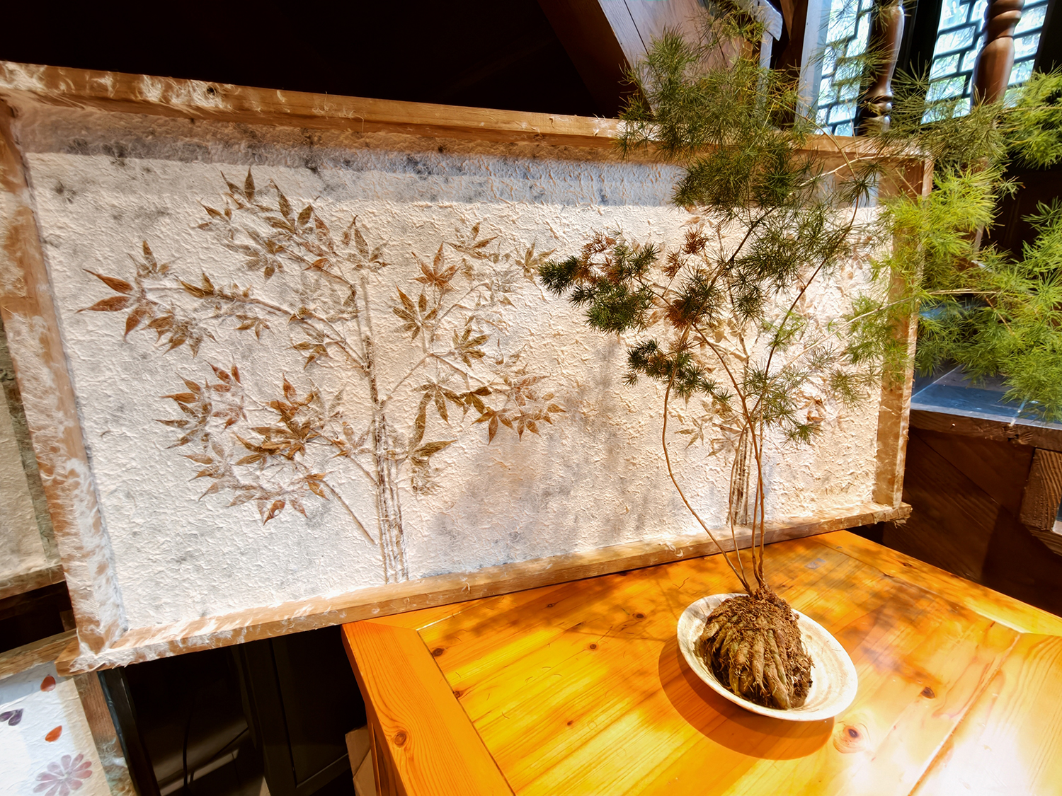 CGTN Facebook ad: Imagine paper that holds real flowers and leaves…