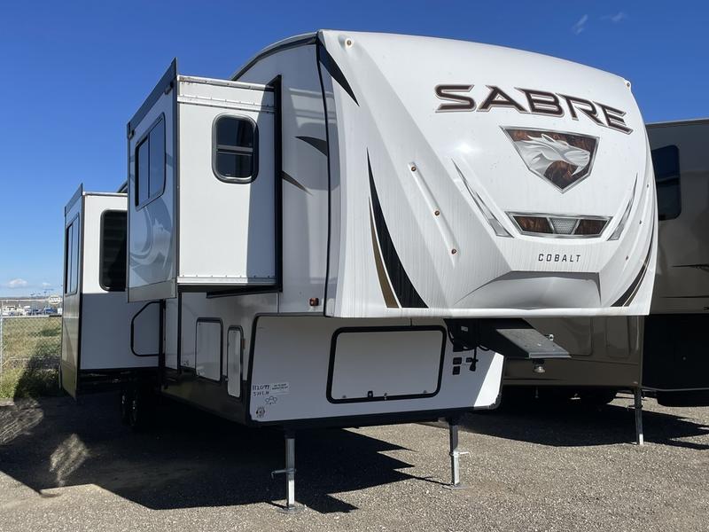 Edmonton Wholesale RV Depot Facebook ad from Sep 3, 2025