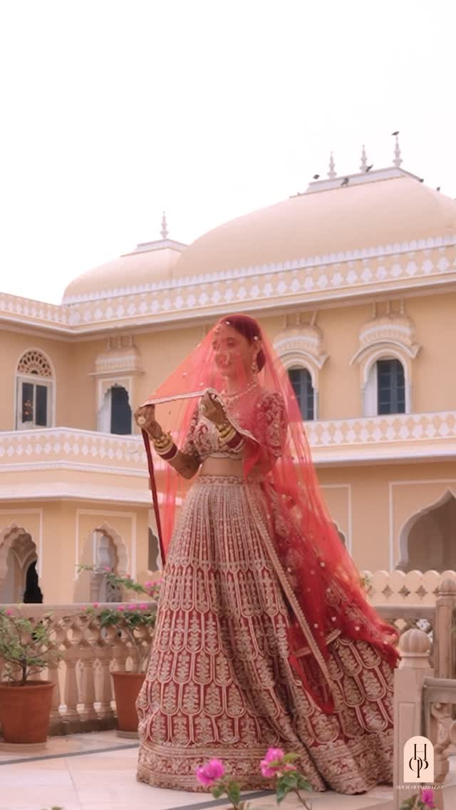 houseofpaparazzo Facebook ad: Shrey & Radhika-two hearts finding home in each…