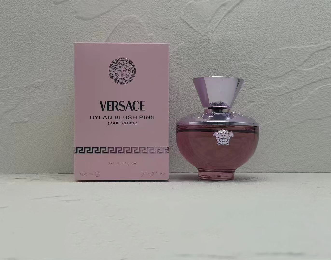 Miss Su Facebook ad: Best selling good smelling long lasting perfume