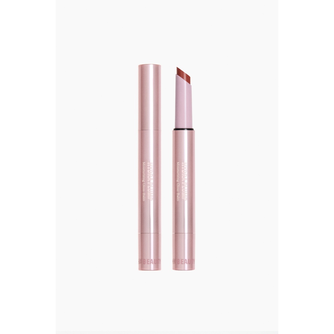 H&M Beauty Facebook ad: Yöttömien kesäöiden suosikit.