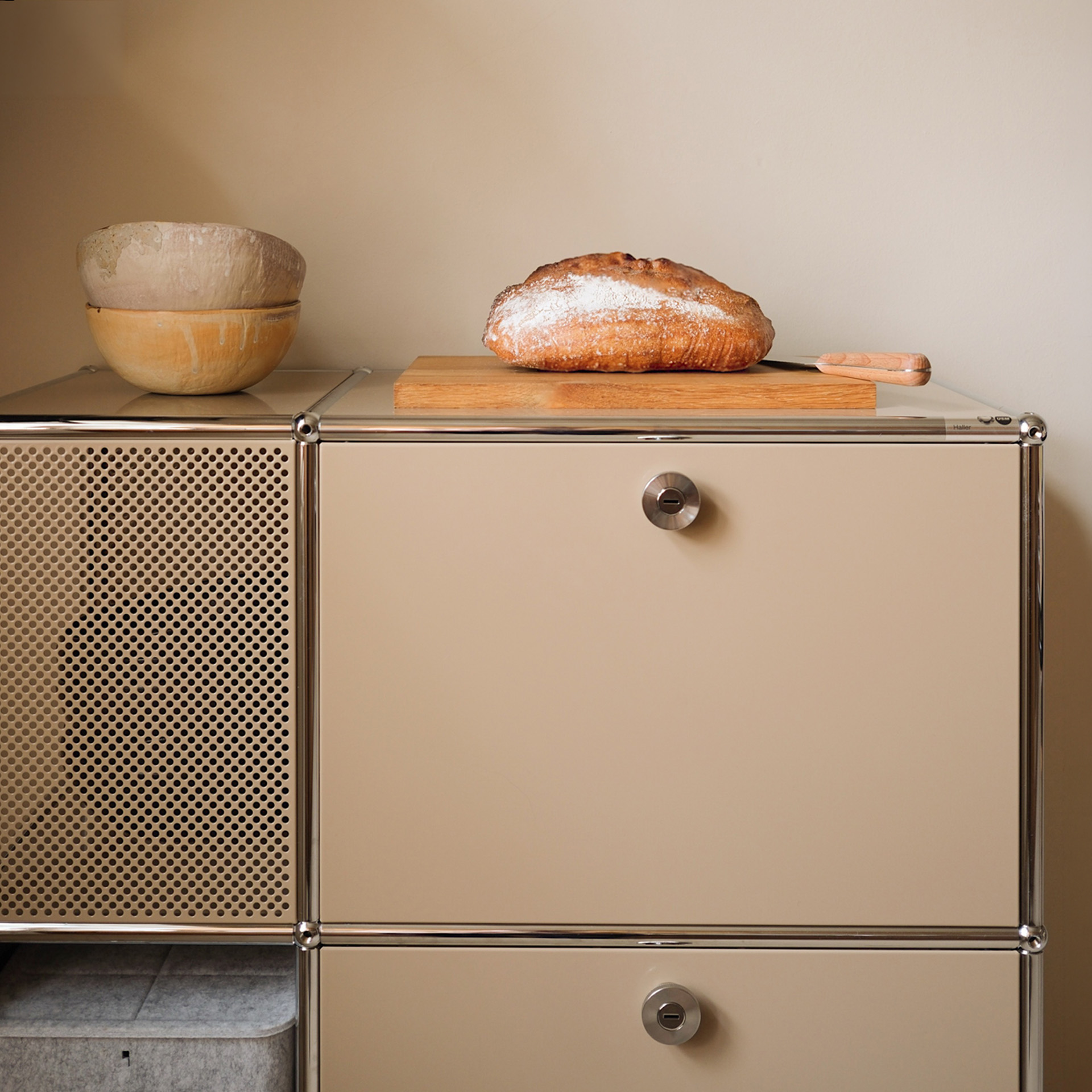 USM Modular Furniture Facebook ad