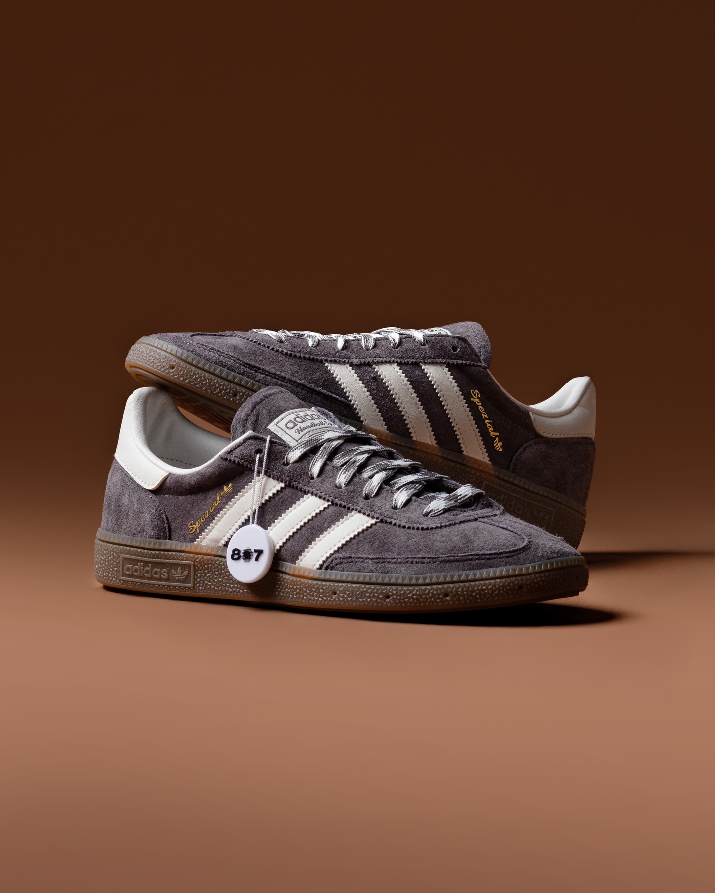 807garage.id Authentic Sneaker Facebook ad