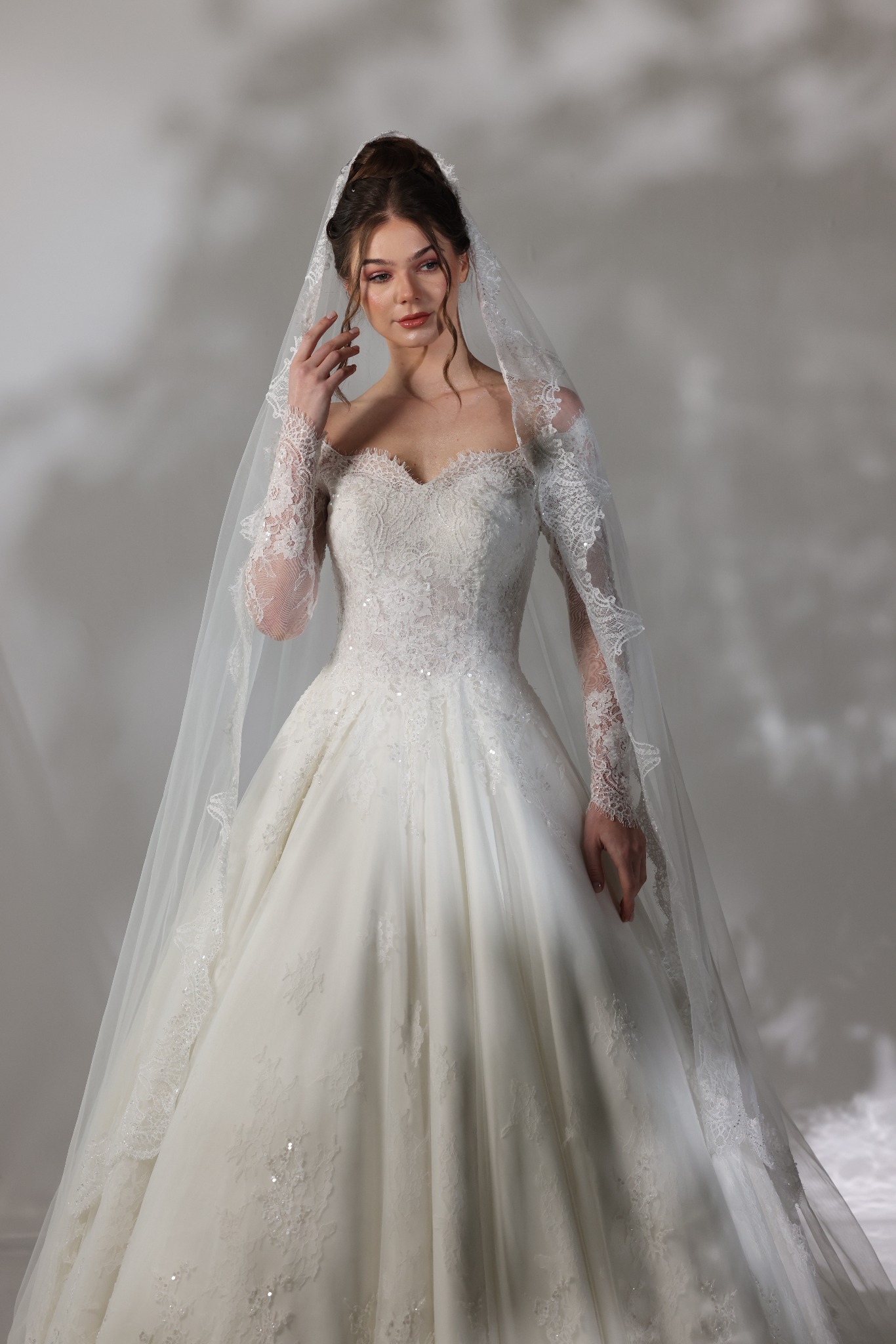 SOLIDA Bridal Fashion Facebook ad: Solida