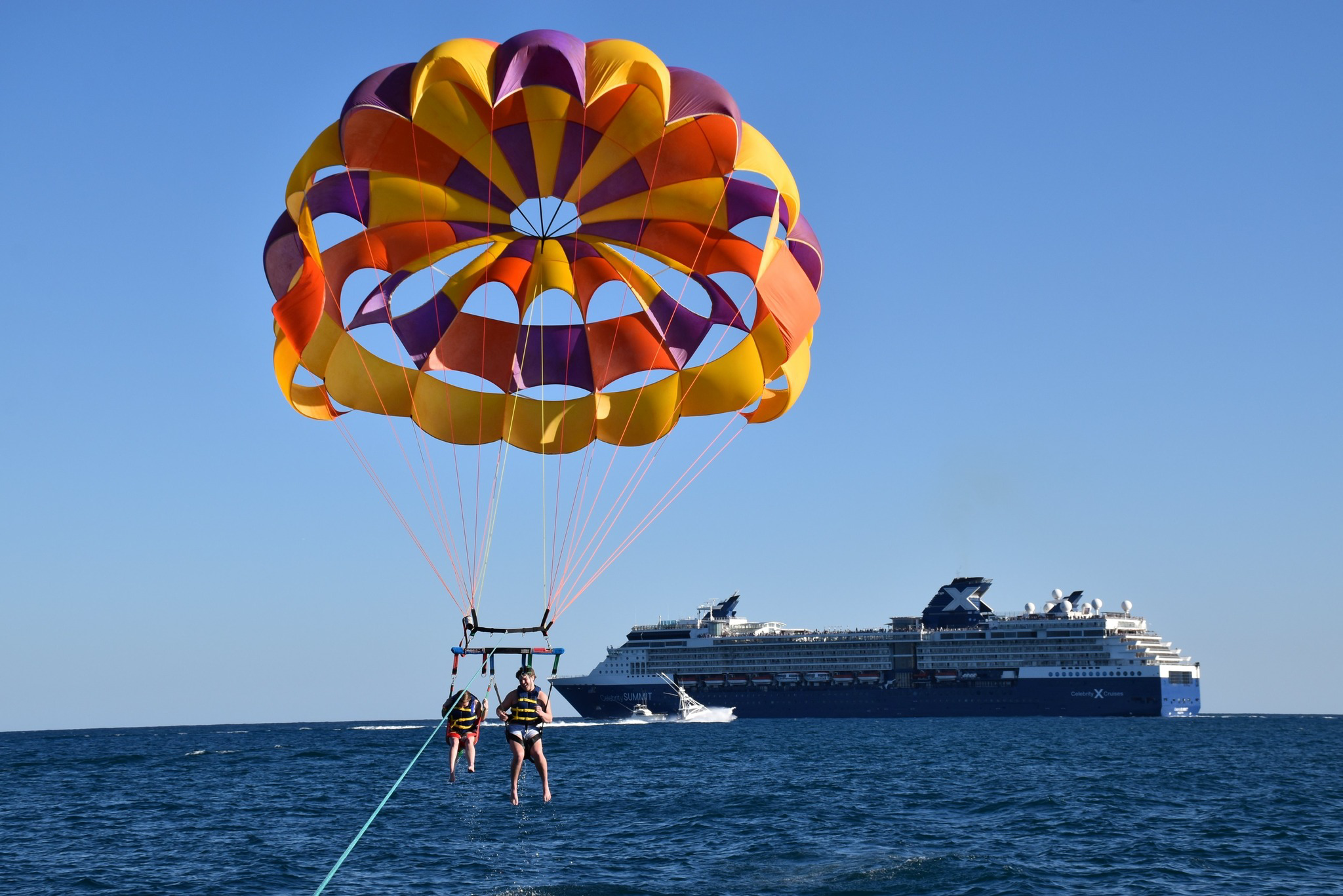 Lauderdale Parasail Facebook ad: Best parasailing in Ft Lauderdale!