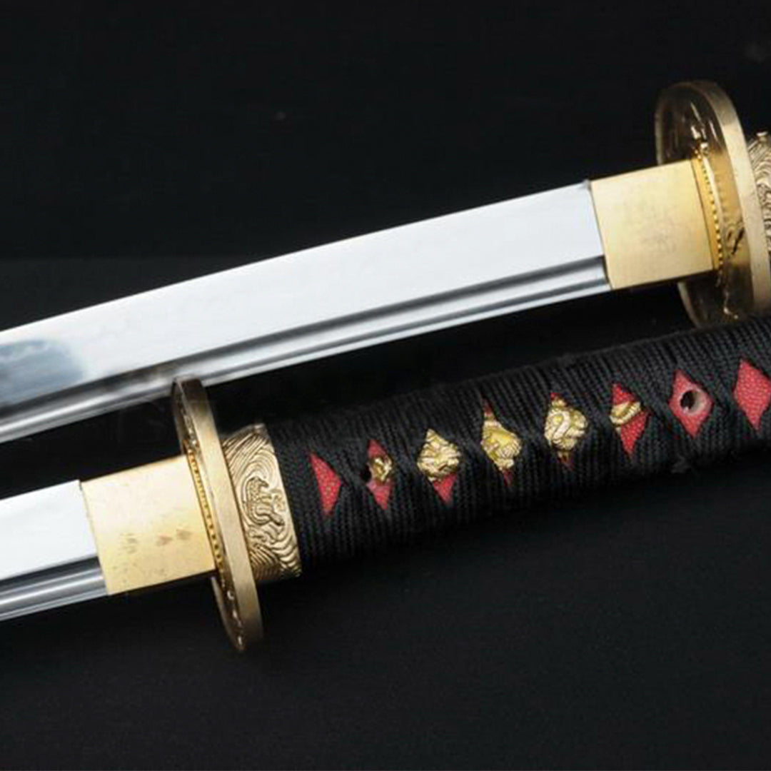 Swordforsale UK Facebook ad: Hand-forged according to traditional Japanese methods