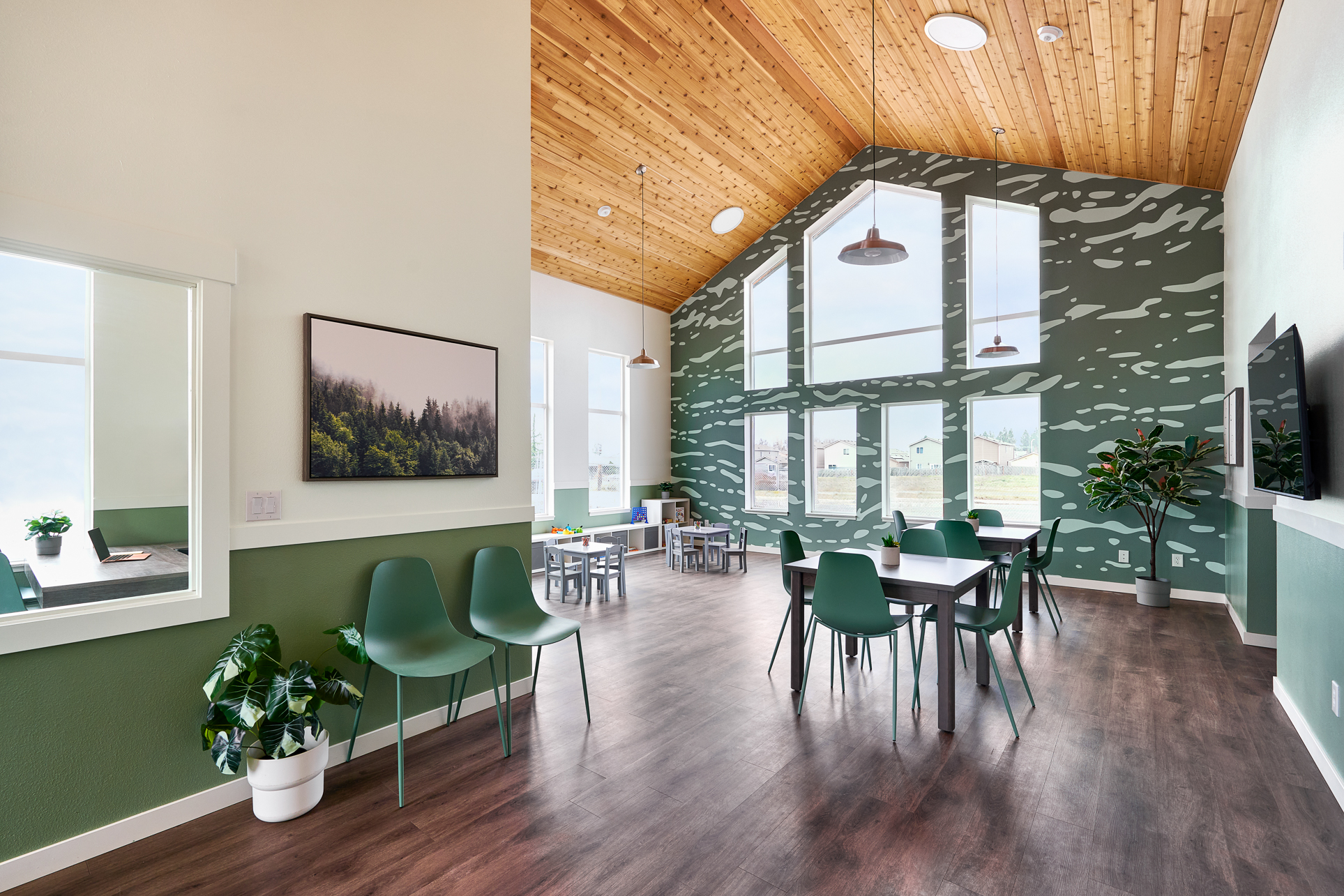 Bear Creek Apartments in Molalla Facebook ad from May 27, 2026
